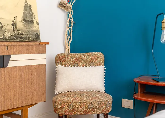 Iflat Charming Vintage In Esquilino Apartment Rom